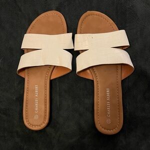 NWOT charles albert slip on gator skin sandals faux white leather slides